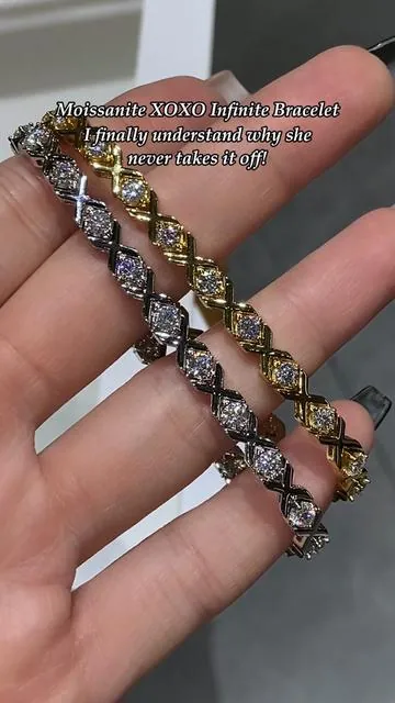 Moissanite XOXO Infinite Bracelet I finally understand why she never takes it off #delzzad #moissanite #jewelry #affordable #giftideas #fyp #foryoupage #tiktokshop #nontarnishjewelry #luxury #greenish #tiktokshopdealsforyoudays #summerwins #dealsforyoudays #budgetfriendly #moissanitejewelry #2026 #bracelet 
