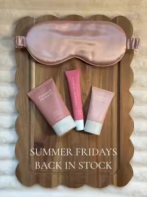 #summerfridays #summerfridayslipbalm #travelset #dealsforyoudays #cleanser 