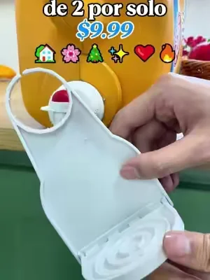 That little drip after pouring detergent? Yeah… that’s exactly why I got this cup holder 😅 No more sticky mess, no more stains on the washer, just clean, easy, ZERO-drip laundry days. Honestly one of the best little home helpers ever! 🙌✨#CleanTok#detergenthack#laundryhacks#LaundryEssentials#LaundryOrganization