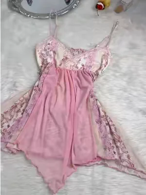 Super comfy!!!#top#y2k #fashiongirl #comfortable #floraldress #spotlightfinds #usa🇺🇸 #dealsforyoudays #summervibe 