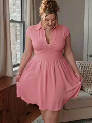 “Girls with curves, DO NOT sleep on this dress shape. 🌸✨#littleblackdress #midsizefashion #plussizeoutfits #curvyfashion #datenightoutfit
