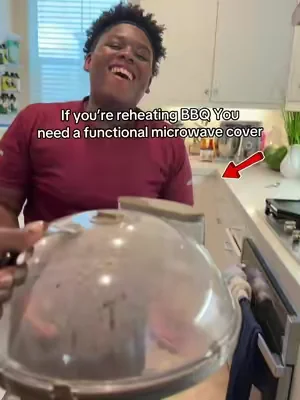 It’s summertime, If You’re reheating your BBQ leftovers, you need a functional microwave cover for reheating any food.. mine has a built in steamer! Makes it fresh! I’ll link it below ⬇️  #functionalmicrowavecover  #microwave  #dealsforyoudays  #summerwins  #KitchenHacks 
