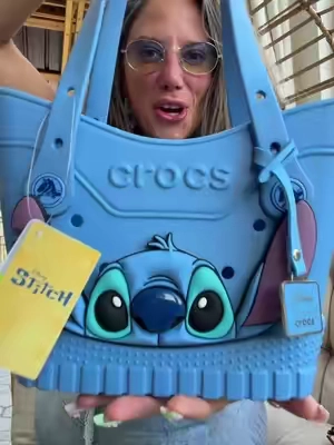 Crocs x Disney Stitch Small Tote Bag #crocs #stitch #totebag #crocsnewarrivals 