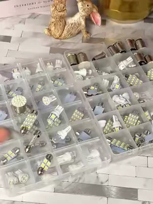 Renueva el interior de tu coche con iluminación LED. Con este kit puedes cambiar la luz de techo, las luces de lectura, las luces de giro y hasta las luces de la matricula. Funciona y se adapta a la mayoria de los vehiculos. #ledbulb #cartok #dlymechanic #interiorlighting #vehiclemaintenance 