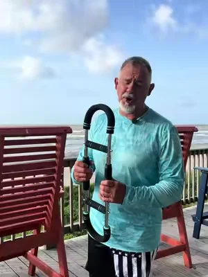 You can take your workout with you! #summervibes #dealsforyoudays #tiktokshopcreatorpicks #tiktokmademebuyit #workoutroutine 