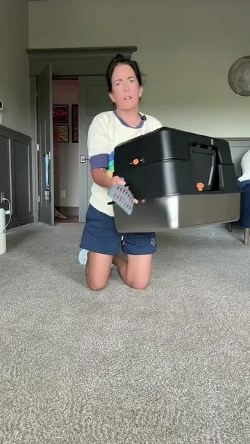 Check for the deals and coupons on the stainless steel litter box #summeressentials #dealsforyoudays #tiktokshopcreatorpicks #stainlesssteellitterbox #catlover 