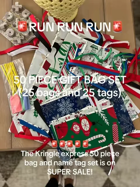 Can we all agree wrapping gifts is the worst part of Christmas? Watch this… you literally put the gift in the bag, pull the strings, tie the tag on, and you’re DONE. No tape, no scissors, no fighting wrapping paper. These are going to save you hours this Christmas. #giftbag #giftwrap #wrapping #christmaswrapping #dealsforyoudays 