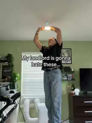 Stick on ceiling lights for the renters! #ledlight #ceilinglight #homelighting #rentershack #dealsforyoudays 