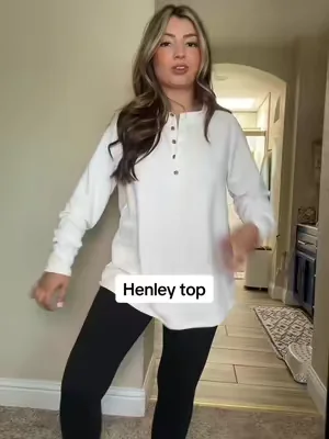 #henley #womentop #tiktokshopcreatorpicks #blouse #henley 