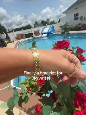 Bracelets by Pavoi- stylish and affordable #braceletstyle #pavoi #fashionjewelry #dealsforyoudays 