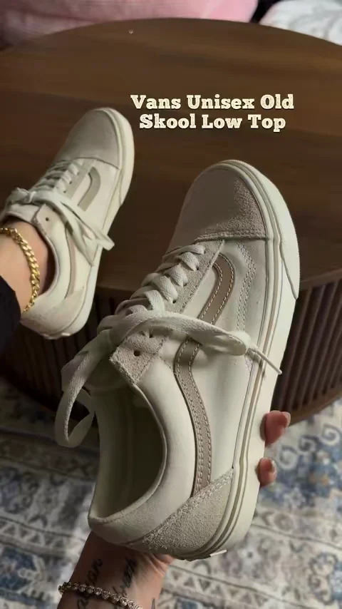 The perfect neutral sneaker to go with every outfit ✨ #vans #sneakers #vansoldskool #dealsforyoudays #summerwins 