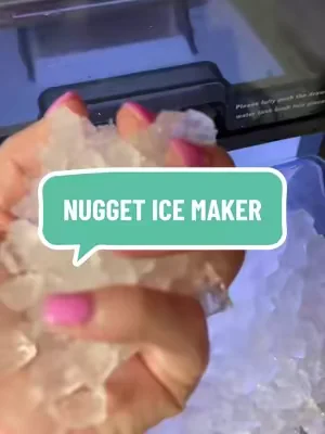 This nugget ice maker is selling out so fast 🧊💦 don’t forget to use your coupons & the promo code ✔️ @EUHOMY #dealsforyoudays #icemaker #euhomysuperbrandday 