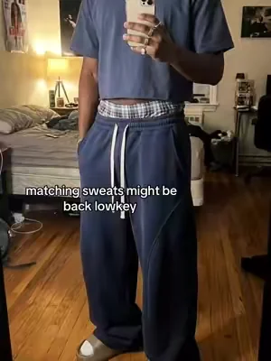 not a tracksuit, not pajamas… somewhere in between #navypants #baggypants #baggysweats #streetwear #affordablefashion 