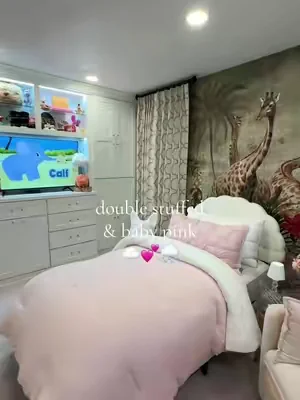 Baby pink & double stuffed mellow marshmellow comforter 🌧️❄️☁️💕#dealsforyoudays #mellow #comforter #bedroom #bedroommakeover @Mellow Sleep 