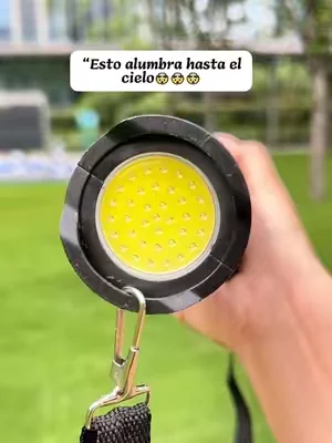 🎯 Si tu vieja linterna no te sirve, esta es tu señal.La Hoodink 2-en-1 tiene luz ajustable, zoom y pantalla digital de batería. ¿Lo mejor? También es power bank. Ideal para camping, pesca o seguridad en tu garaje. 💪 Recárgala y olvídate de pilas. \#linternaPotente #Hoodink #outdoorgear #emergencia#SummerWins 