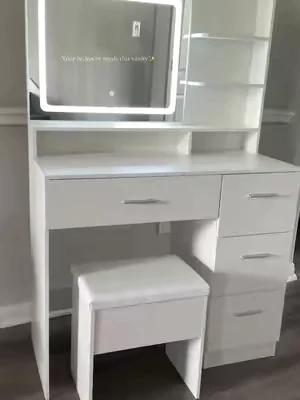 The Vanity That Has Everything 🤍✨#dealsforyoudays #SummerWins #SummerVibes #VanitySetup #BedroomMakeover 