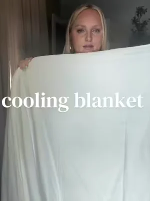 We loveeeeee these!!! #coolingblanket #blanket #dealsforyoudays #tiktokshopcreatorpicks 