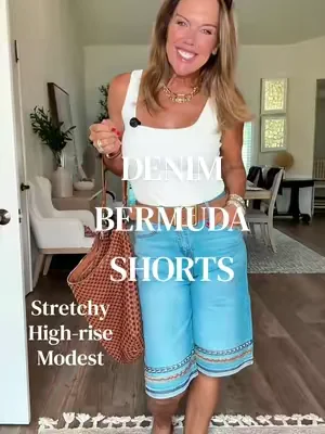 Finally… Bermuda charts that don’t look frumpy. Flamingal stretchy jeans! These look like you bought them at the boutique, especially with that embroidery bottom. Fits to size, hits me above my belly button.Women over 40+style @Flamingals by Flamingo Shop #dealsforyoudays #flamingals #styleover40 #Bermudashorts #summerwins 