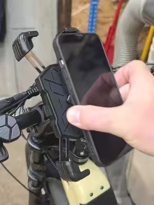 ROCKBROS Bike Phone Holder. Love this and has a great price. #rockbros #rockbrosphoneholder #bikephoneholder #ebikephoneholder #bikephonemount @ROCKBROS LLC 