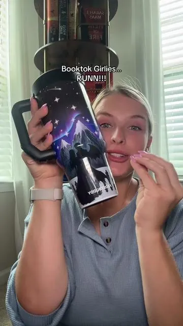 The BEST Booktok tumbler to ever be made!! #romantasy #booktok #fantasybooktok #frostbuddy #booktokgirlies 