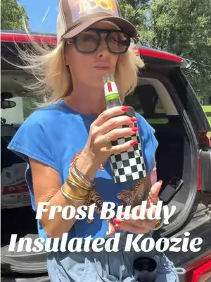 Insulated koozie 🖤🤍🖤@Frost Buddy #koozie #insulatedtumbler #tumblercups #dealsforyoudays #summerwins 