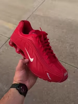 #nikeshoxr4 #fashion #streetwear 