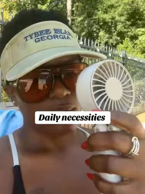 #hotflashes #portablefan #dailyessentials #dealsforyoudays #summer2026 