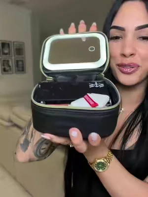 Cosmetiquera mini #smallmakeupbag #tiktokshopcreatorpicks 