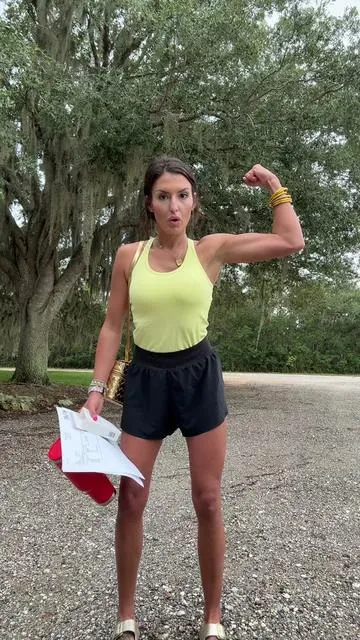 Lift weights and 10k steps a day 💪🏻