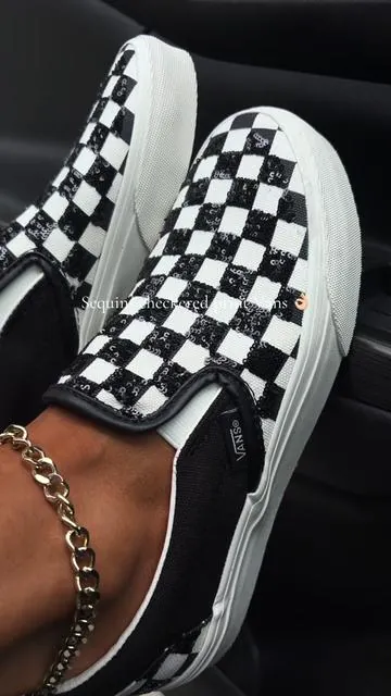 Sequin checkered print @vans #vans #vansshoes #checkeredprint #sliponshoes #tiktokshopcreatorpicks 