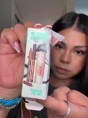 Perfect travel lip combo set! #lipcombo #makeupforever #travelsize #dealsforyoudays #dfyd 