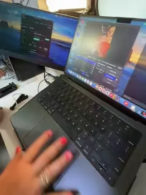 Una muy buena opcion para varias pantanllas para tu laptop 💻 🥰❤️🥰 #candelaypicapica #tiktokmademebuyit #fyp #tiktokshopping #tiktokshop 