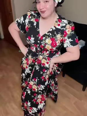 Probando vestidos #vestidos #floralprint #dress #women 