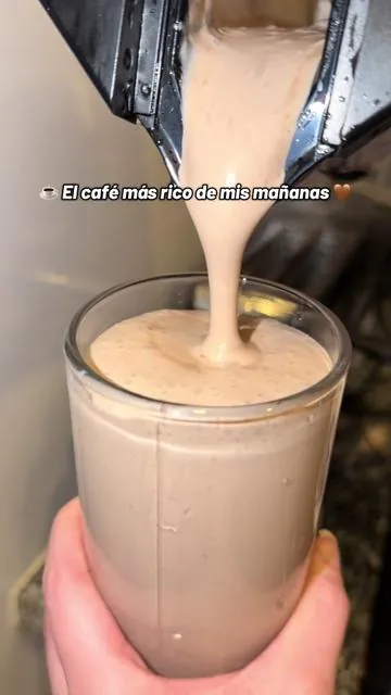 Longevity Mix de Black Forest Supplements es un café mocha premium @Black Forest Supplements  Con una mezcla de ingredientes enfocados en la longevidad y el bienestar diario. Contiene NMN, glutatión, magnesio, vitaminas D3, K2, B6, B12 y vitamina C, además de antioxidantes y polifenoles provenientes del cacao. Su fórmula está diseñada para apoyar la energía celular, el bienestar diario y el envejecimiento saludable, todo en una deliciosa taza de café sin azúcar añadida.   #dealsforyoudays #summerwins #coffe #antioxidants #cacao  Longevity Mix, café de longevidad, café funcional, café con NMN, café con glutatión, café con magnesio, café mocha saludable, energía celular, envejecimiento saludable, antioxidantes, bienestar diario, café wellness, café sin azúcar, café para energía, café con vitaminas, café para enfoque, café premium, café con cacao, polifenoles, rutina wellness, café para mujeres, longevidad, salud celular, café saludable  Longevity coffee, functional coffee, NMN coffee, glutathione coffee, healthy aging coffee, cellular energy support, wellness coffee, antioxidant coffee, longevity supplement, healthy coffee alternative, sugar free coffee, mocha coffee mix, magnesium coffee, NAD precursor, focus support, mood support, healthy lifestyle, premium coffee blend, longevity supplements, daily wellness routine.