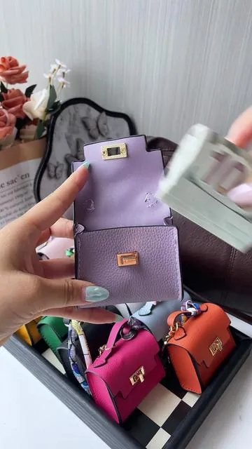 💌 A more refined way to give a gift#Tiktokshopstockup #mothersdaygift #keychain#smallbizlove #weeklydealsn 
