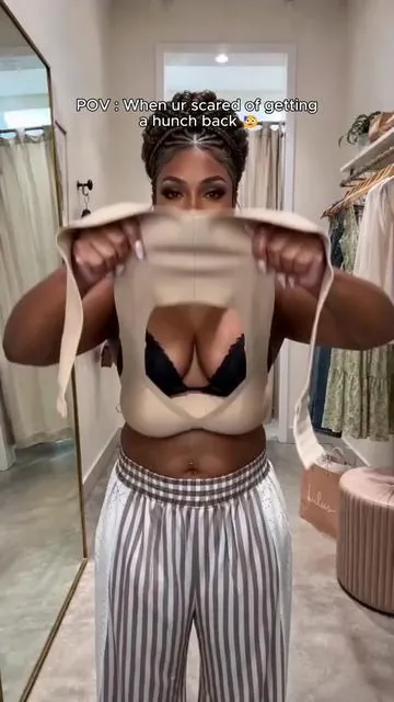 Fix your posture INSTANTLY. 🦊 #posture #backpain #pushupbra #DealsForYouDays #tian
