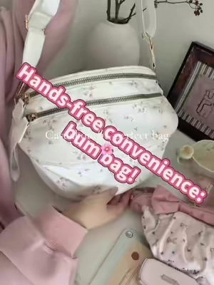 This is your sign to get a bum bag🌸#bumbag #fannypack #ootdinspo #whatsinmybag #mexsbag 