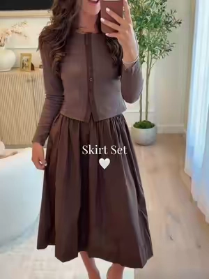 Ohhh I’m obsessed  #skirtset #matchingset #summeroutfits #falloutfits #twopieceset 