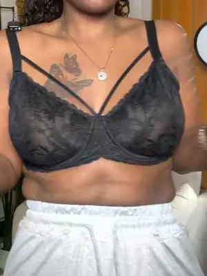 @Hsia-Bras petals bra #tiktokshopcreatorpicks #SummerWins #DealsForYouDays #hsiabra 