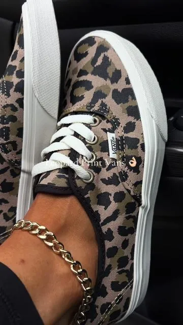 @vans finally dropped leopard print in the low tops #vans #leopardprint #vansshoes #tiktokshopcreatorpicks 