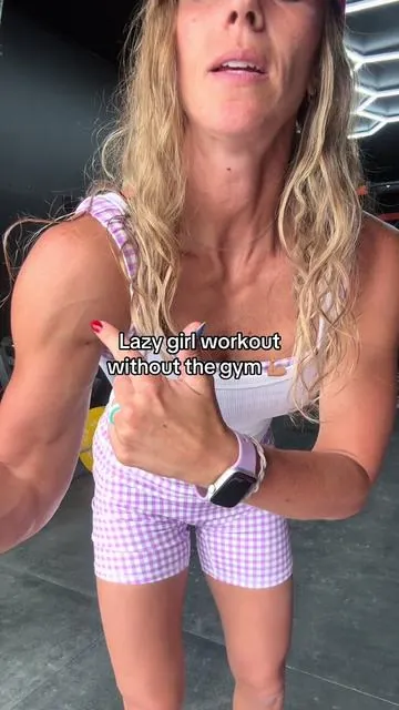 Easiest full body workout with just this one tool. #dealsforyoudays #summerwins #tiktokshopcreatorpicks #homeworkout #adjustableresistanceband 