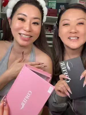 The faster way to put on lashes #cofierlashes #lashclusters #pregluedlashes #gluefreeeyelashes #selfadhesivelashes 