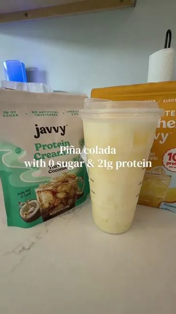 This is my new summer go to!! @Javvy #pinacolada #javvyprotein #summerdrink #proteindrink #javvy 