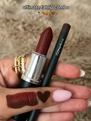Mac paramount lipstick and Mac chestnut lip liner are perfect for the fall 😍✨ #maccosmetics  #maclipliner #lipliner #lipcombo #fallmakeup 