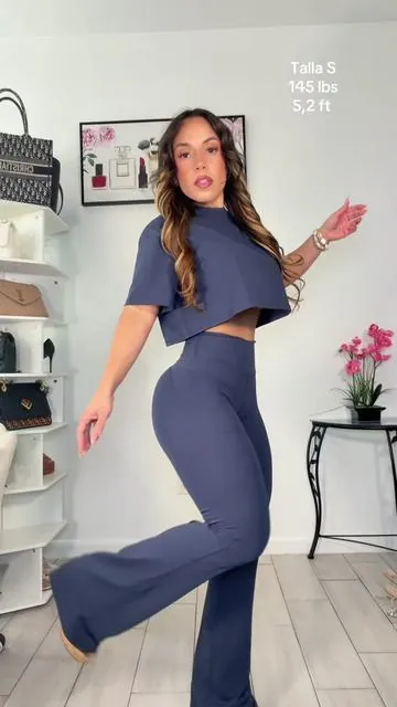 #twopieceset #yogaset #sportswear #leggingsoutfit #dealsforyoudays @Tenwolf 