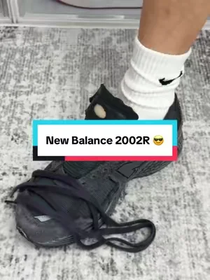 New Balance 2002R #newbalance #newbalance2002r #menshoes #flykicks 