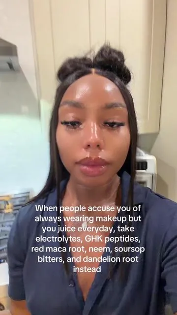 hopefully this will help people better understand that regiments matter, not just topically but inside as well 📍 OH and shop EliteJuicez for that Gutbuster Detox juice 😍 #glassskin #skincareroutine 