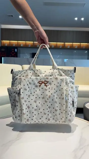 this bow tote is pure elegant romance🎀 #toteBag #crossbodybag #shoulderbag #DealsForYouDays #tiktokshopcreatorpicks 