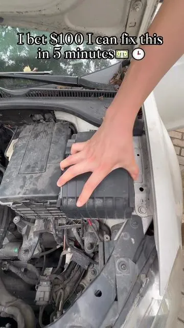 Find the blown fuse in 3 seconds FLAT! ⚡🔍 #SummerVibes #Trocas #DIYRepair #CarHack#car 