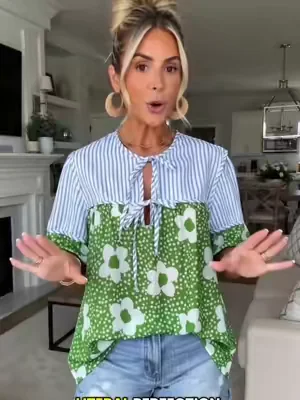 Lace-up beautiful flower blouse!#outfit #blouse #blouses #clothing #OOTD 